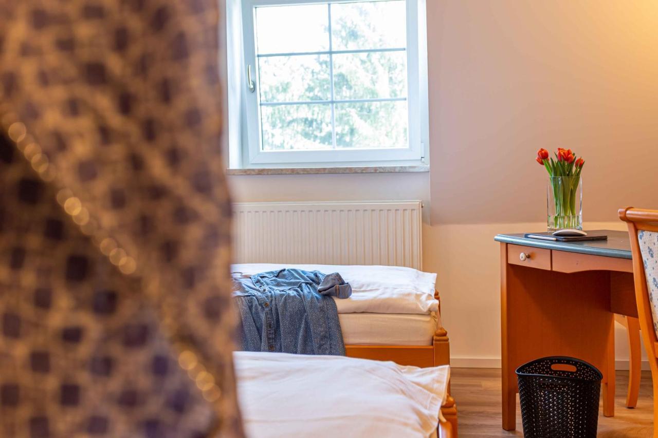 Landhotel Gutshof Hartenstein  Экстерьер фото
